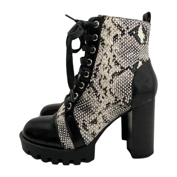 WILD DIVA Lounge Lace Up Boots Snake Print & Black Heeled All Man Made Size 6 - Picture 1 of 5